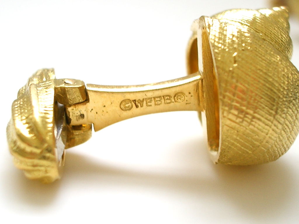 Złote spinki mankietowe - gold cufflinks